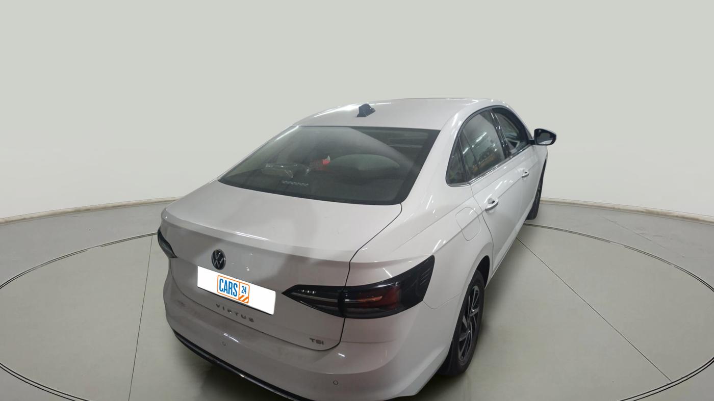 2025 Volkswagen VIRTUS TOPLINE TSI 1.0 AT, Petrol, Automatic, 1,410 km, exterior