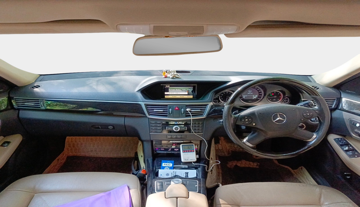 2010 Mercedes Benz E Class E 350 AVANTGARDE, Diesel, Automatic, 1,09,132 km, interior