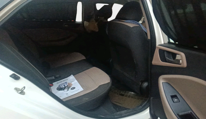 2017 Hyundai Elite i20 ASTA 1.2 (O), Petrol, Manual, 49,908 km, interior