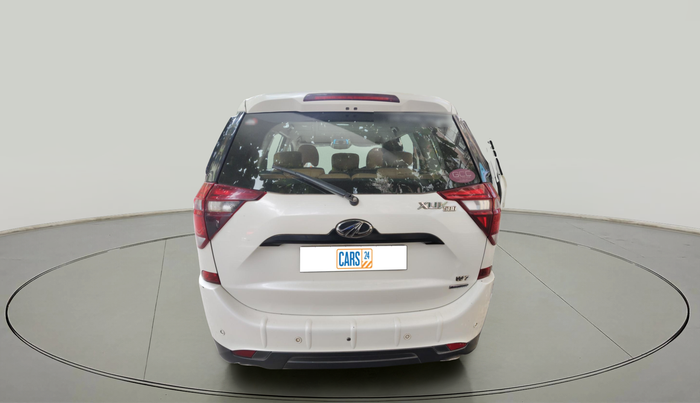 2021 Mahindra XUV500 W7 AT, Diesel, Automatic, 26,000 km, exterior