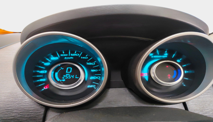 2021 Mahindra XUV500 W7 AT, Diesel, Automatic, 26,000 km, interior