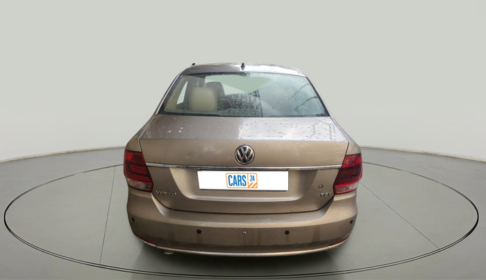 2016 Volkswagen Vento HIGHLINE PETROL AT, Petrol, Automatic, 67,472 km, exterior