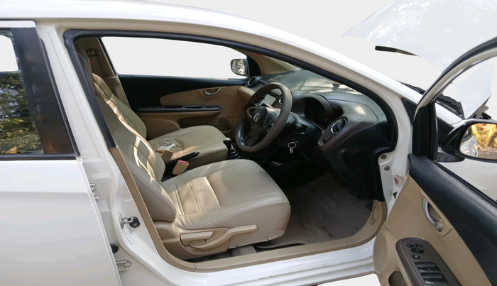 2013 Honda Amaze 1.5L I-DTEC VX, Diesel, Manual, 1,28,474 km, interior