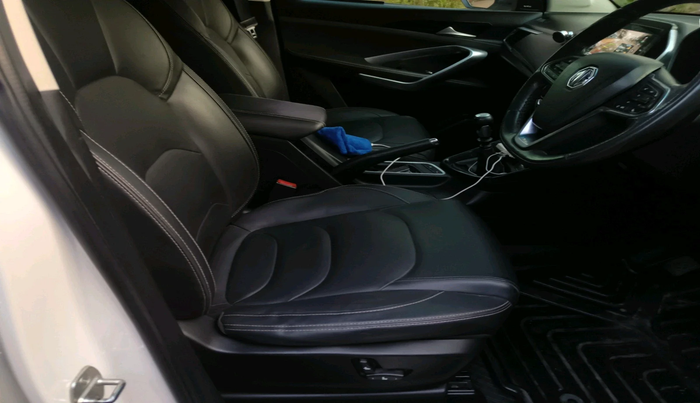 2019 MG HECTOR SHARP 2.0 DIESEL, Diesel, Manual, 1,42,118 km, interior