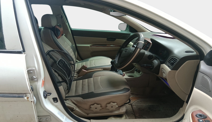 2010 Hyundai Verna TRANSFORM 1.5 SX CRDI, Diesel, Manual, 97,862 km, interior