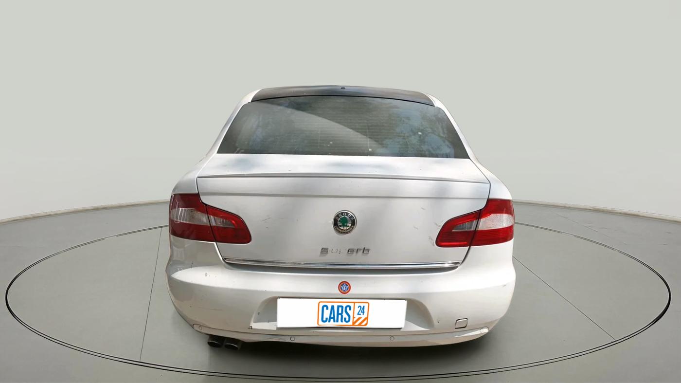 2011 Skoda Superb ELEGANCE 1.8 TSI AT, Petrol, Automatic, 1,00,825 km, exterior