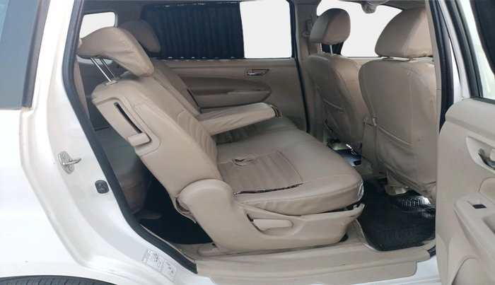 2016 Maruti Ertiga VXI CNG, Petrol, Manual, 1,85,157 km, interior