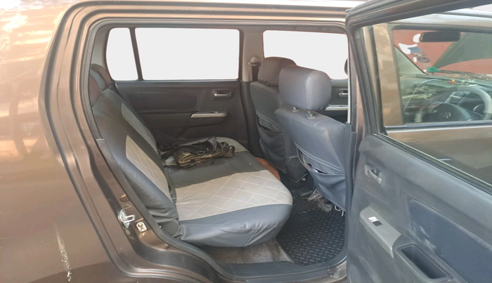 2012 Maruti Wagon R 1.0 VXI, Petrol, Manual, 63,519 km, interior