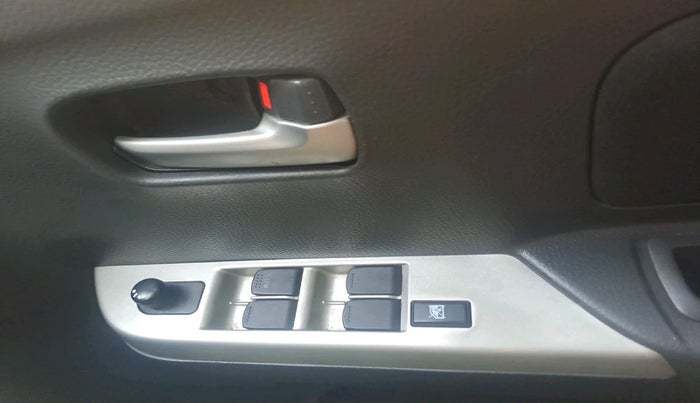 2012 Maruti Wagon R 1.0 VXI, Petrol, Manual, 63,519 km, interior