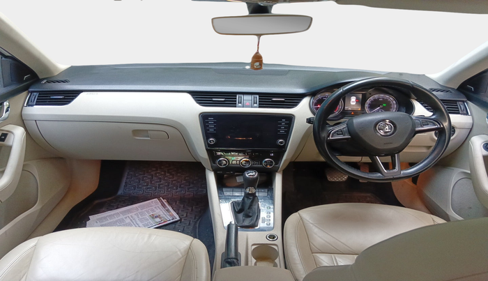2017 Skoda Octavia L&K 1.8 TSI AT, Petrol, Automatic, 31,214 km, interior