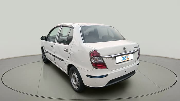 2014 Tata Indigo ECS GLX, Petrol, Manual, 1,02,926 km, exterior