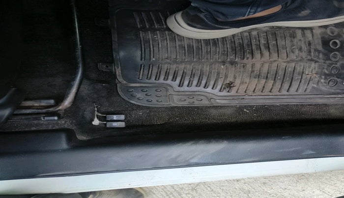 2012 Maruti Swift VXI, Petrol, Manual, 77,318 km, interior