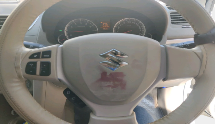 2017 Maruti Ertiga VXI CNG, Petrol, Manual, 1,16,329 km, interior