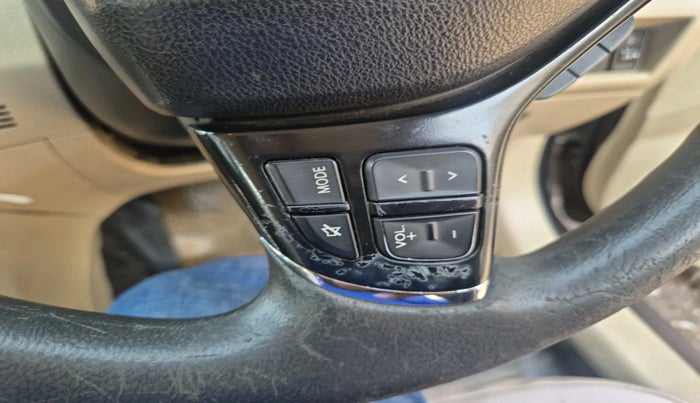 2015 Maruti Ciaz ZXI, Petrol, Manual, 1,15,312 km, interior