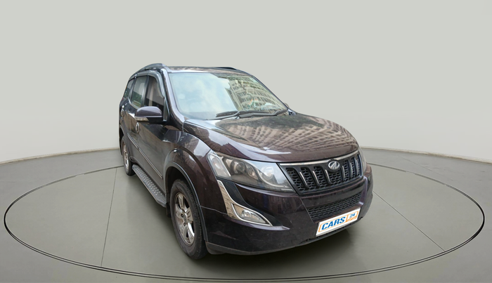 2015 Mahindra XUV500 W8, Diesel, Manual, 1,60,108 km, exterior