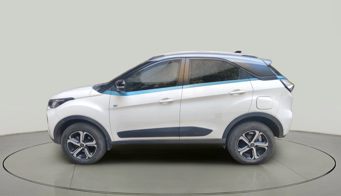 2021 Tata NEXON EV XZ PLUS LUX, Electric, Automatic, 49,503 km, exterior