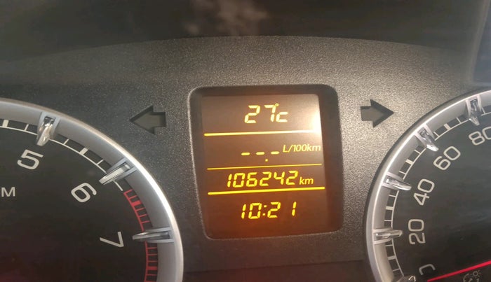 2015 Maruti Ertiga ZXI, Petrol, Manual, 1,06,242 km, interior