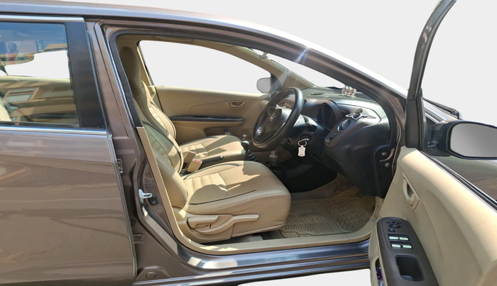 2013 Honda Amaze 1.2L I-VTEC S, Petrol, Manual, 33,202 km, interior