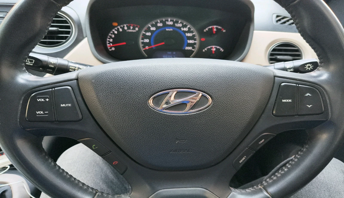 2016 Hyundai Grand i10 ASTA 1.2 KAPPA VTVT, Petrol, Manual, 64,421 km, interior