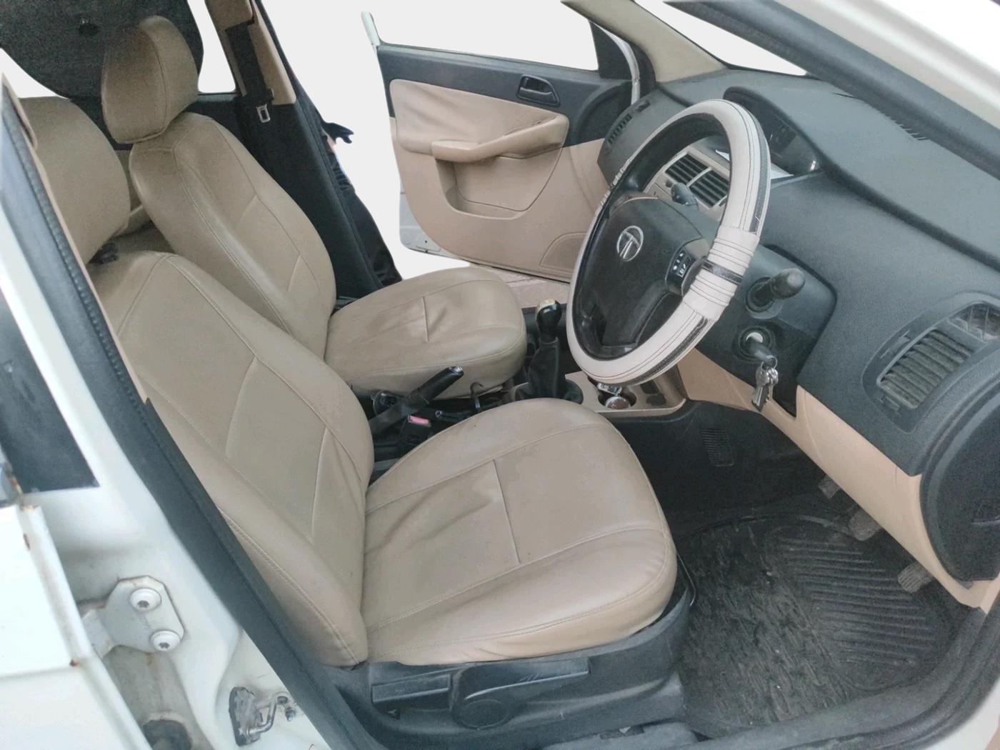 2013 Tata Indica Vista GVX SAFIRE65, Petrol, Manual, 66,214 km, interior
