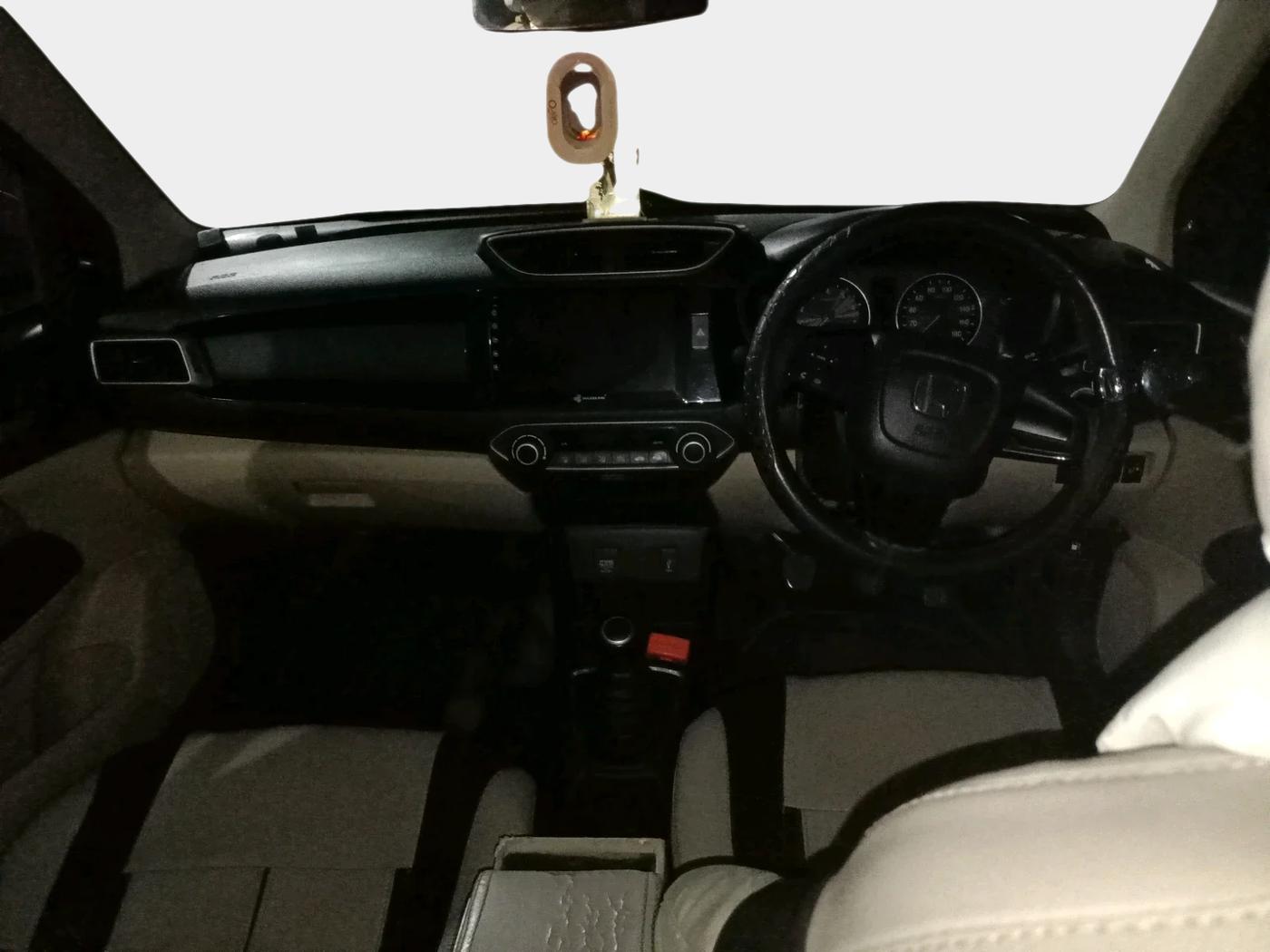 2018 Honda Amaze 1.2L I-VTEC V, Petrol, Manual, 2,49,847 km, interior