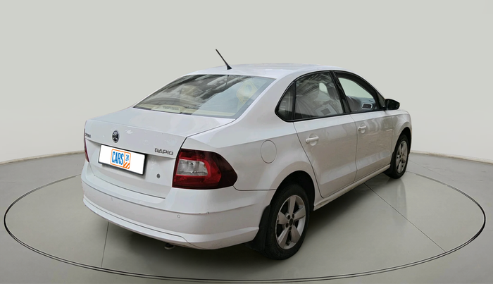 2016 Skoda Rapid AMBITION 1.6 MPI AT, Petrol, Automatic, 1,13,250 km, exterior