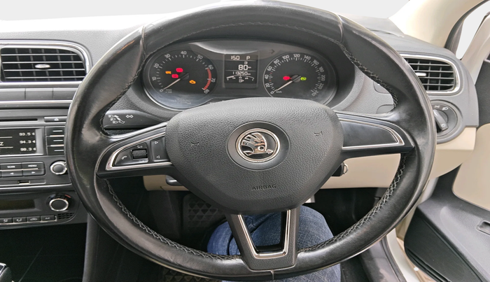 2016 Skoda Rapid AMBITION 1.6 MPI AT, Petrol, Automatic, 1,13,250 km, interior