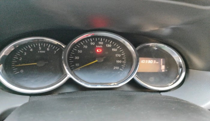 2017 Renault Duster 85 PS RXS MT DIESEL, Diesel, Manual, 1,03,303 km, interior