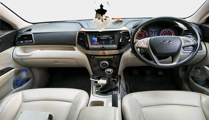 2019 Mahindra XUV300 W8 (O) 1.5 DIESEL, Diesel, Manual, 47,149 km, interior