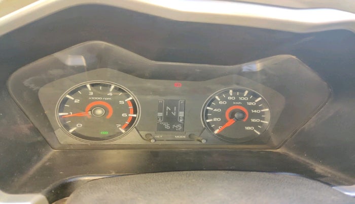 2017 Mahindra Kuv100 K6 D 6 STR, Diesel, Manual, 76,145 km, interior