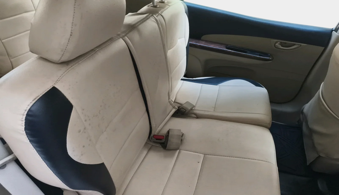 2014 Honda Mobilio 1.5L I-DTEC V, Diesel, Manual, 2,82,896 km, interior