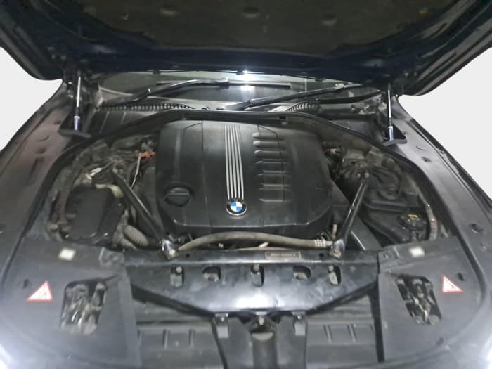 2012 BMW 7 Series 730Ld, Diesel, Automatic, 1,04,752 km, exterior
