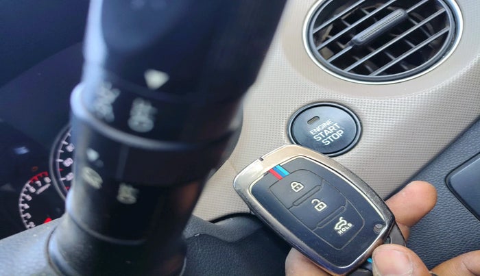 2017 Hyundai Grand i10 ASTA 1.2 KAPPA VTVT, Petrol, Manual, 95,574 km, interior