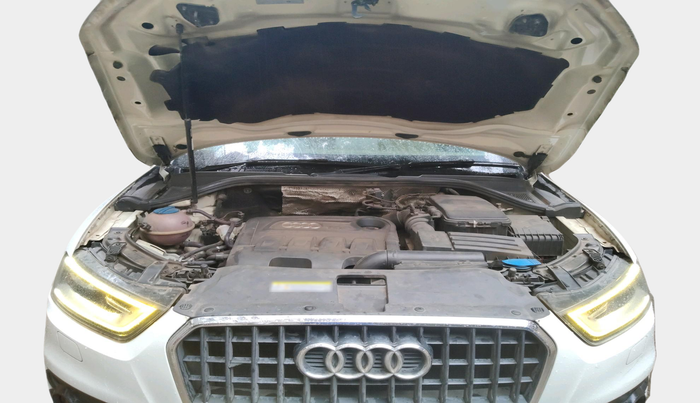 2013 Audi Q3 2.0 TDI QUATTRO, Diesel, Automatic, 82,347 km, exterior