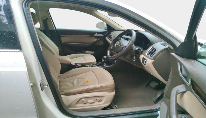 2013 Audi Q3 2.0 TDI QUATTRO, Diesel, Automatic, 82,347 km, interior