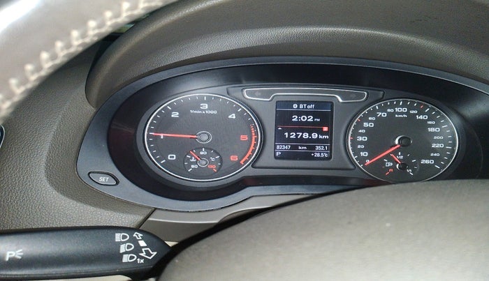 2013 Audi Q3 2.0 TDI QUATTRO, Diesel, Automatic, 82,347 km, interior
