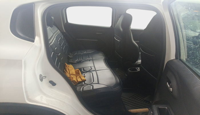 2022 CITROEN C3 FEEL 1.2, Petrol, Manual, 4,643 km, interior