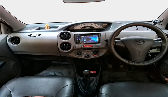 2011 Toyota Etios G, Petrol, Manual, 65,409 km, interior