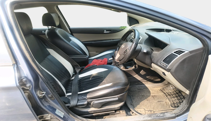 2012 Hyundai i20 ASTA 1.2, Petrol, Manual, 72,500 km, interior