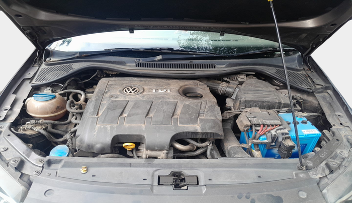 2015 Volkswagen Vento HIGHLINE DIESEL 1.5, Diesel, Manual, 68,000 km, exterior