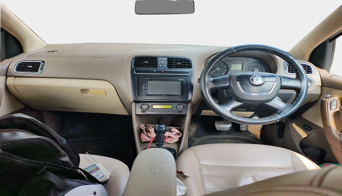 2012 Skoda Rapid ELEGANCE 1.6 MPI AT, Petrol, Automatic, 1,26,605 km, interior