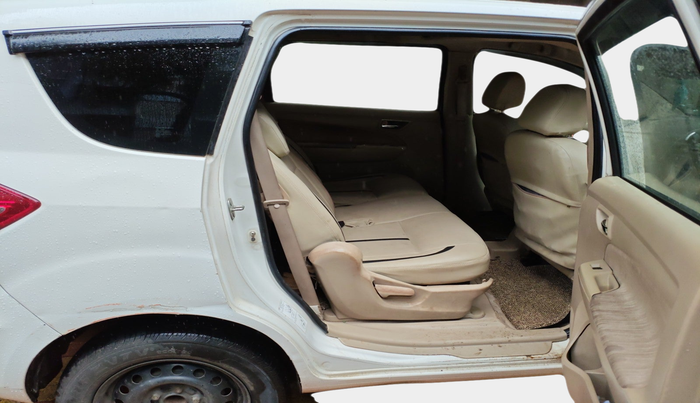 2014 Maruti Ertiga VXI CNG, Petrol, Manual, 2,58,747 km, interior