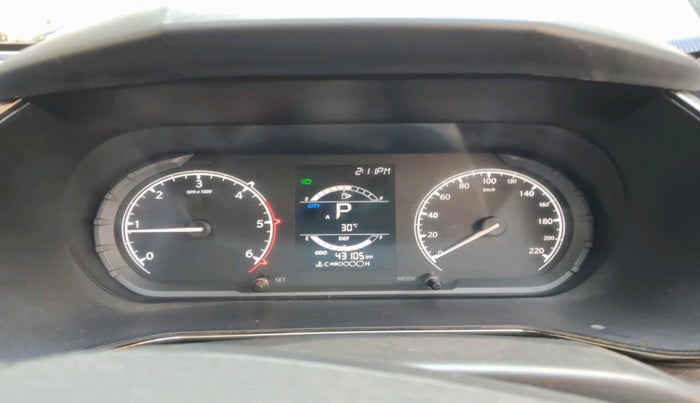 2022 Tata Harrier XTA PLUS 2.0L KRYOTEC DARK EDITION, Diesel, Automatic, 43,105 km, interior