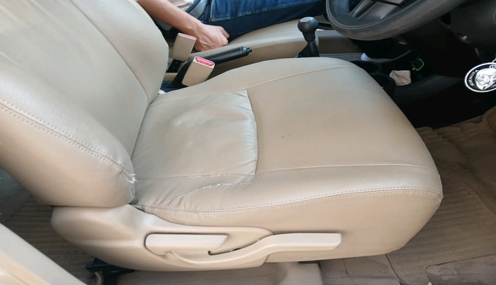 2015 Honda Mobilio 1.5L I-VTEC V, Petrol, Manual, 53,172 km, interior