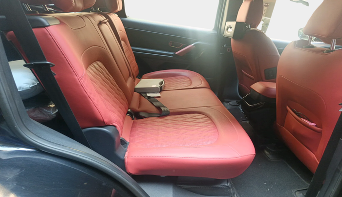 2023 Tata Safari XZA PLUS O RED DARK , Diesel, Automatic, 21,835 km, interior