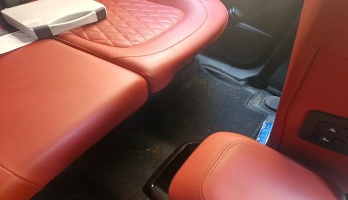 2023 Tata Safari XZA PLUS O RED DARK , Diesel, Automatic, 21,835 km, interior