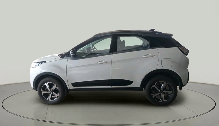 2021 Tata NEXON XZA PLUS SUNROOF DUAL TONE PETROL, Petrol, Automatic, 15,248 km, exterior