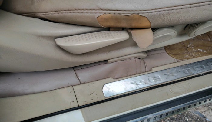 2014 Ssangyong Rexton RX5, Diesel, Manual, 91,565 km, interior