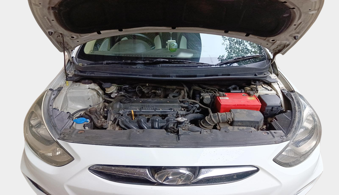 2012 Hyundai Verna FLUIDIC 1.6 VTVT EX, Petrol, Manual, 61,484 km, exterior