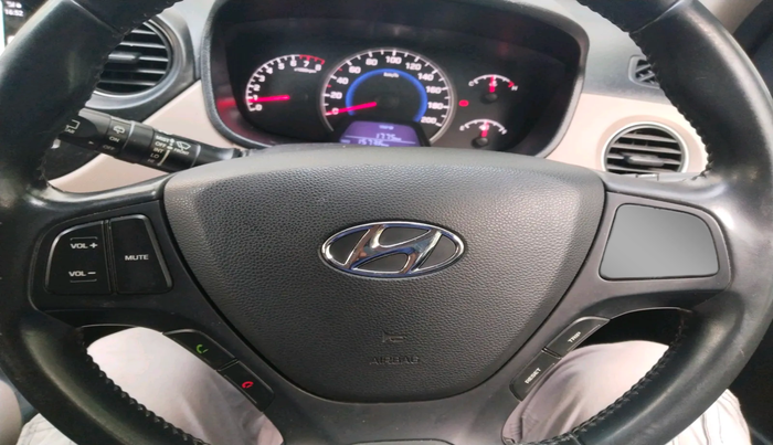 2015 Hyundai Grand i10 ASTA (O) 1.2 KAPPA VTVT, Petrol, Manual, 15,736 km, interior